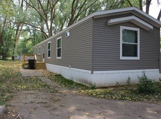 3700 28th St SPACE 227, Sioux City, IA 51105