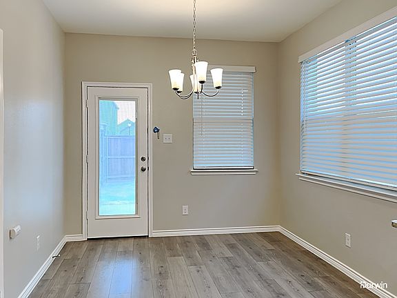 5th image of 2337 Larimar Dr