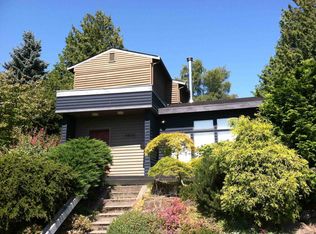5850 57th Ave NE, Seattle, WA 98105