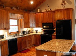 57 Sunset Ct, Sapphire, NC 28774