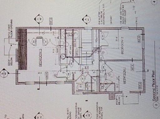 2nd image of 82 High St
