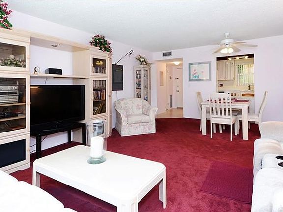 5th image of 1330 Glen Oaks Dr E Unit 172D