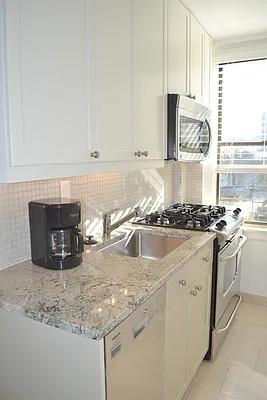 Rented by Oxford Property Group | media 19