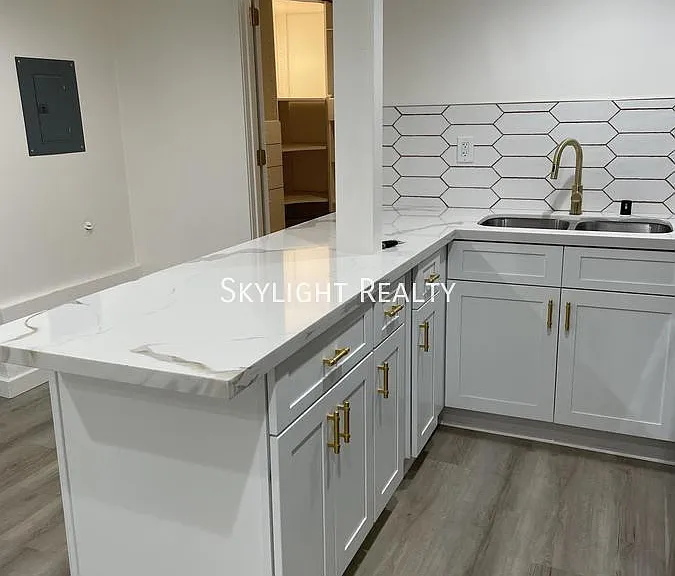 3746 Villa Ter #B — Photo 3