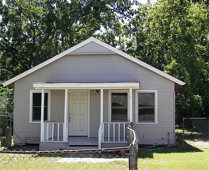 1st image of 3424 Avenue F