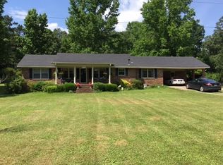 1075 Natchez St, Cherokee, AL 35616