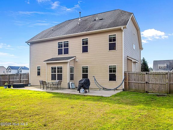 2nd image of 507 Savannah Dr