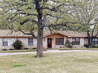 603 River Oaks Dr, Gatesville, TX 76528