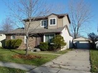 5773 New Meadow Dr, Ypsilanti, MI 48197