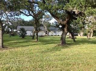 406 Rabbit Run Rd, Aransas Pass, TX 78336