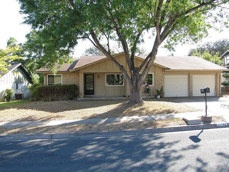 1st image of 2702 Deeringhill Dr