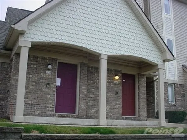 804 Brandon Ave #1, Pontiac, MI 48340