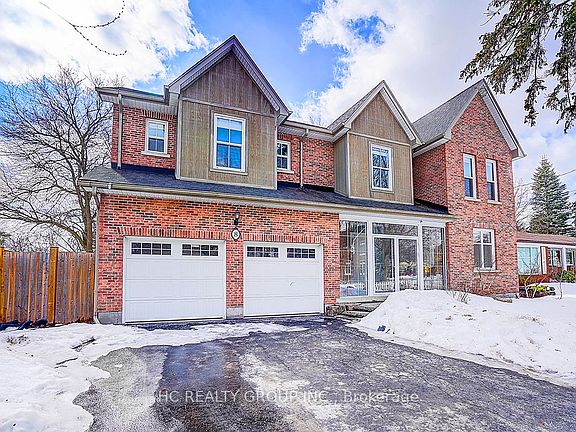 3rd image of 8 Beech St