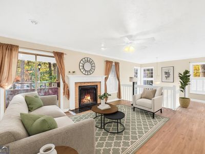 1482 N Crossing Cir NE, Atlanta, GA, 30329