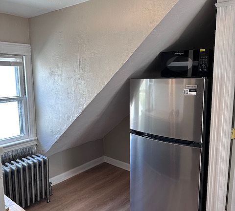 3rd image of 21 N Main Ave APT 5