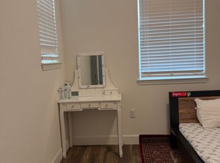 5594 Harveston Way, Sacramento, CA