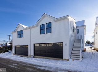 453 E Franklin St #Eff, Media, PA 19063