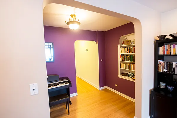 Sold by Owner | media 25