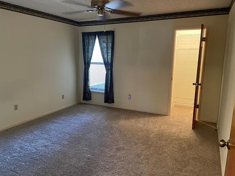 1856 Guatemala Blvd — Photo 20