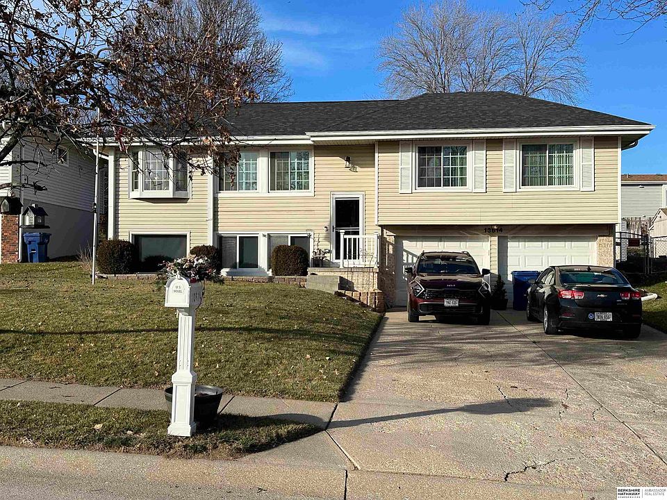 1st image of 13614 Redwood Cir