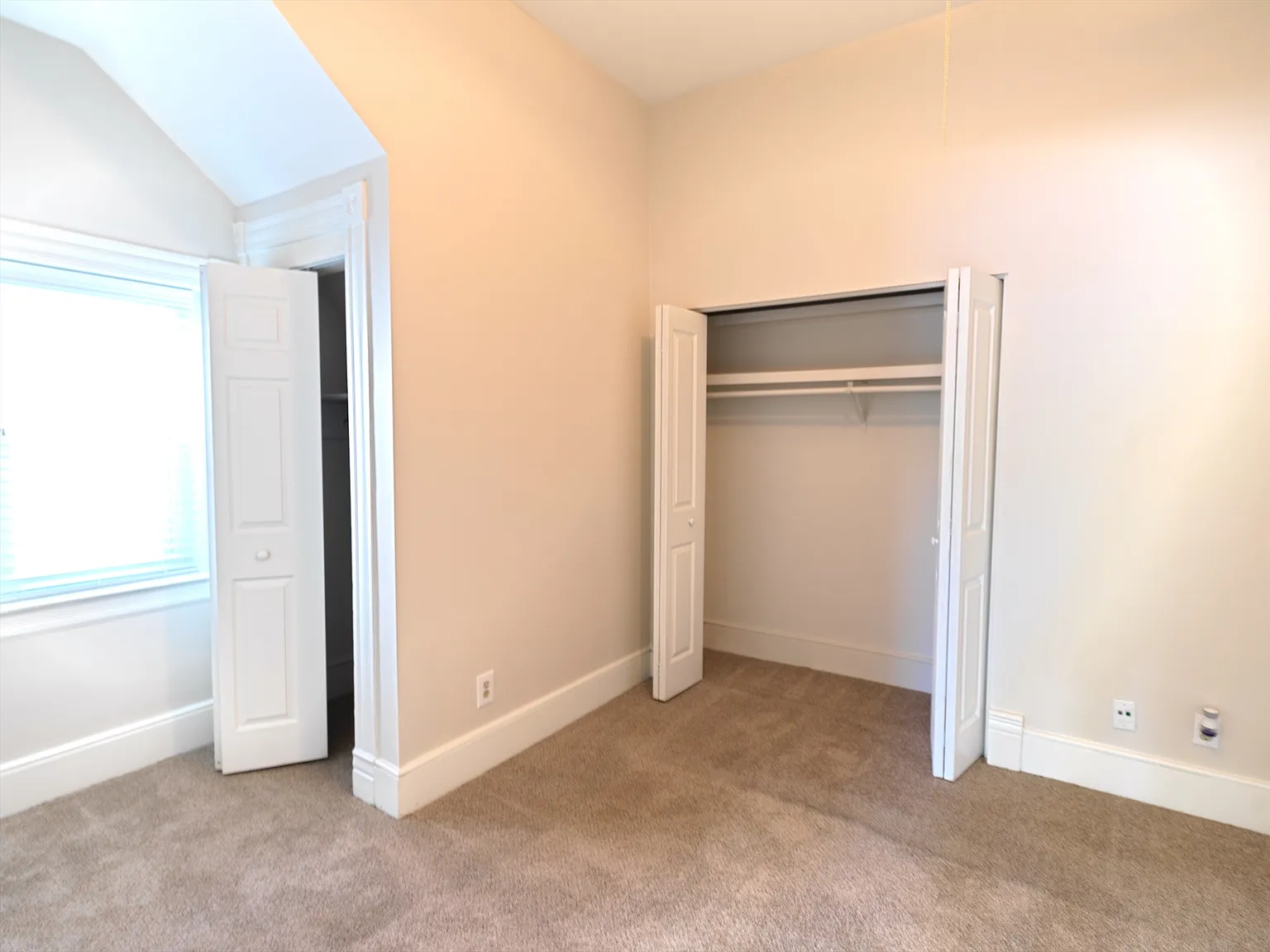 2 bed, $999 — Photo 3