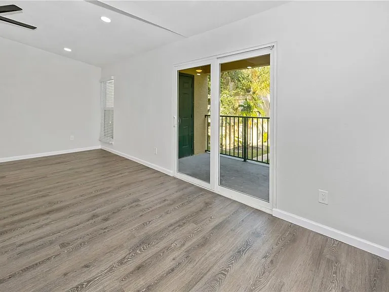 799 Riverside Dr #1021 — Photo 15