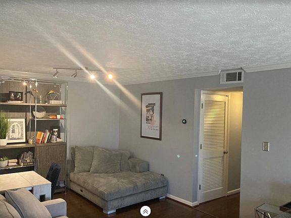 4th image of 2901 Lenox Rd NE #508