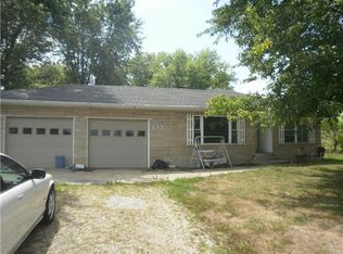 677 N Two Story Rd, Boonville, IN 47601