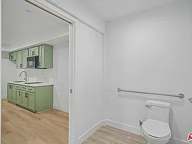 1 bed, 1.0 bath, 600 sqft, $1,980 — Photo 4