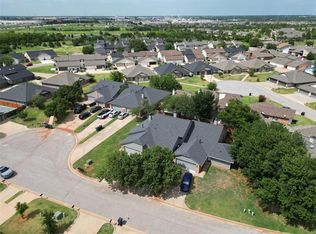 415 Vail Cir, Oklahoma City, OK 73114