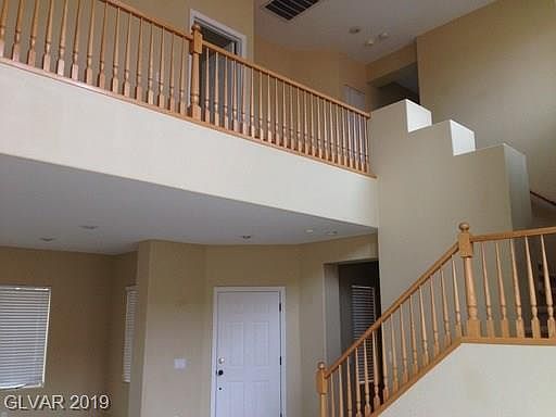 4th image of 10676 Isola Bella St