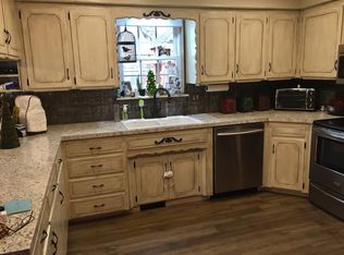 503 E Cherry St, Fairview, OK 73737