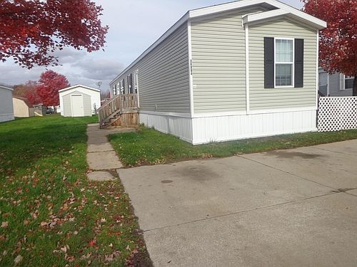 1st image of 38884 Cody Dr