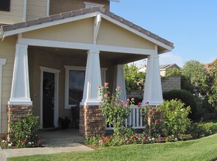27894 Mariposa St, Valencia, CA 91355
