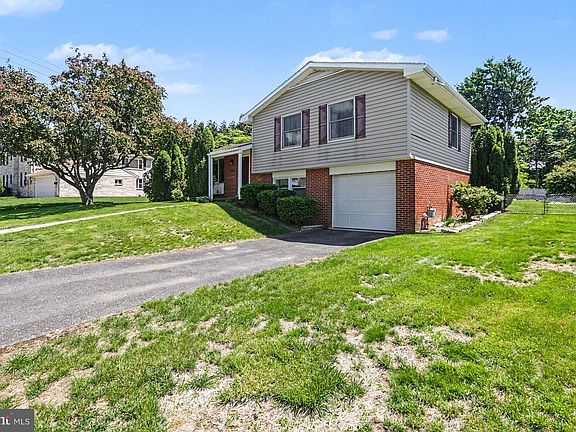 3rd image of 510 Rupley Rd