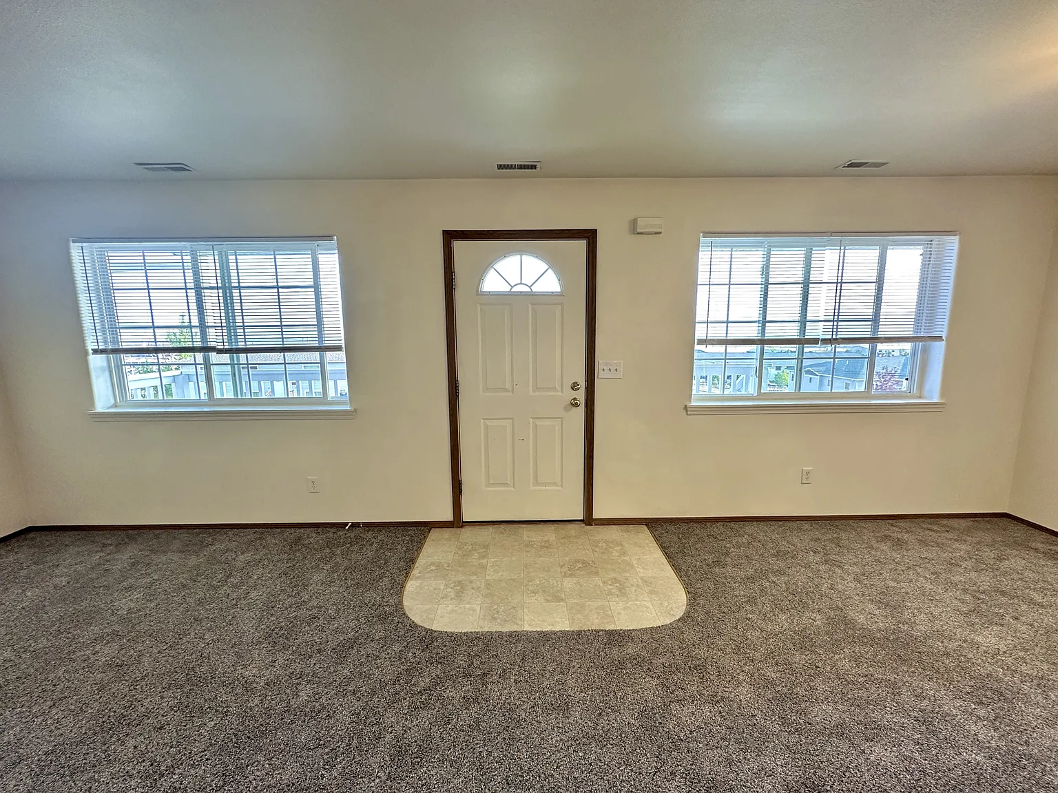 34 Starbuck Ct. - Unit 1 — Photo 4