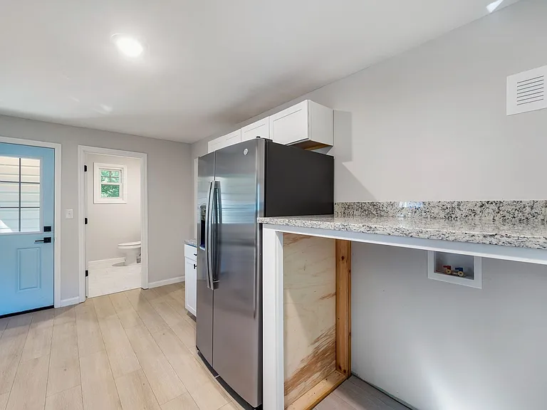 4673 Hassell Ave — Photo 19