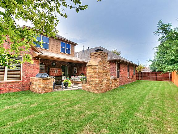 4th image of 7605 NW 133rd Pl