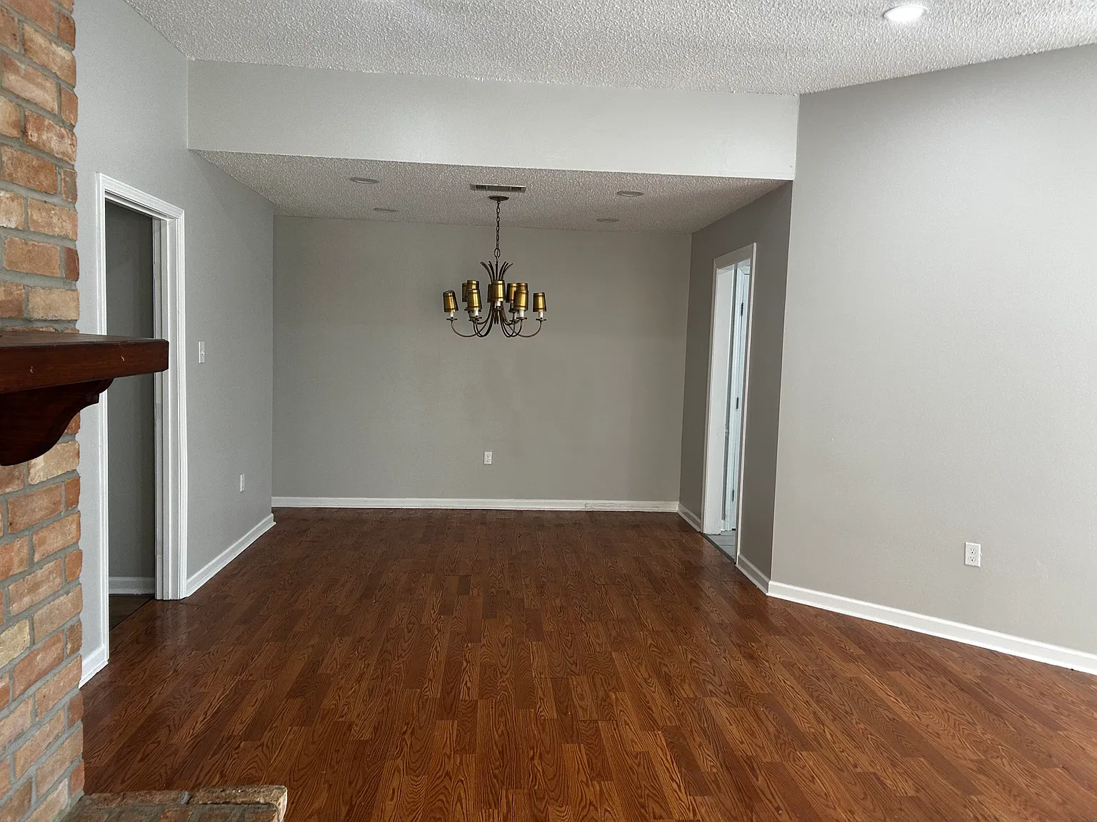 3 bed, 1900 sqft, $1,950 — Photo 4