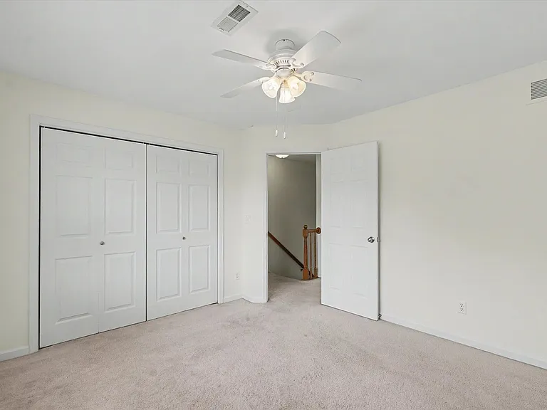 2401 Peppertree Pl — Photo 27