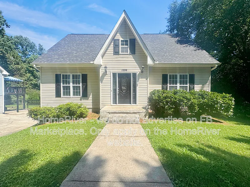 1209 Bebb Willow Ln