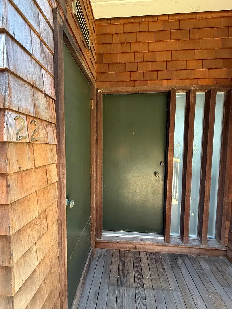 BLC Office Building — Photo 2