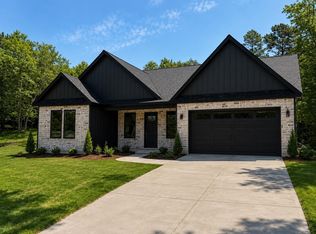 169 Lakeshore Dr, Chesnee, SC 29323