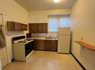 1642 Main St., Alton, IL 62002