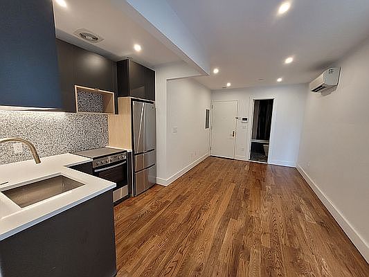 1st image of 791 Sterling Pl #B3