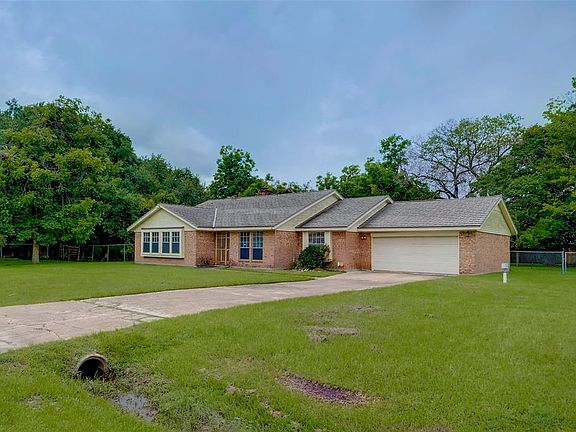 2nd image of 13615 Jaycrest Dr