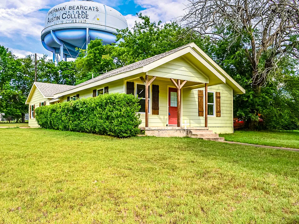 1421 N Cleveland Ave