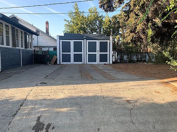 4th image of 212 N 16th Ave