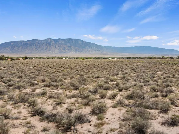 Desert Luna Rd, Corrales, NM 87048