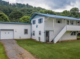 1005 Cattail Creek Rd, Burnsville, NC 28714